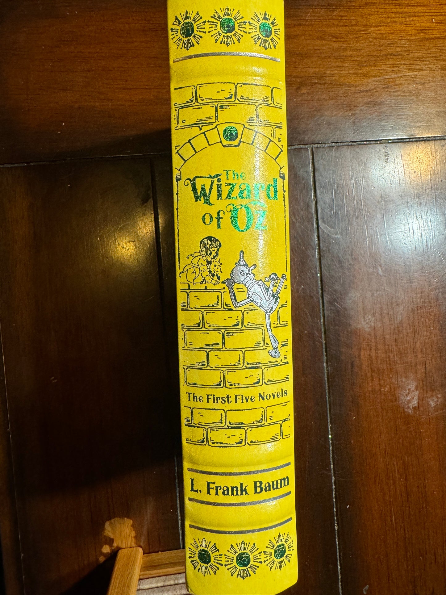 Wizard of oz The First Five Novels  (Barnes & Noble Collectible Editions)