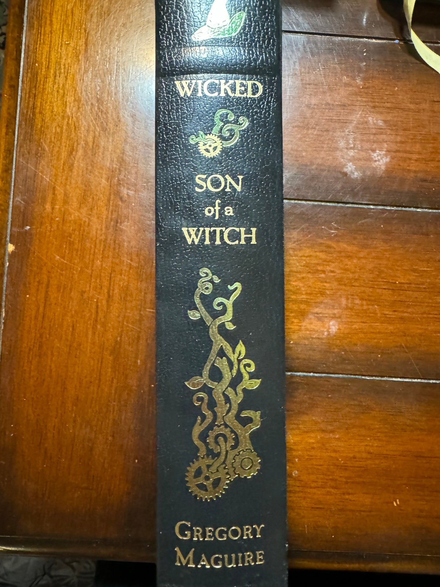 Wicked/Son of a Witch (Barnes & Noble Collectible Editions)